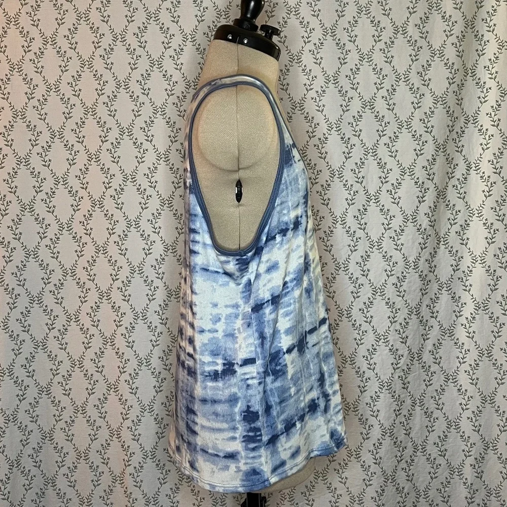 Lucky Brand Blue Shibori Style Tank Top - Picture 4 of 5